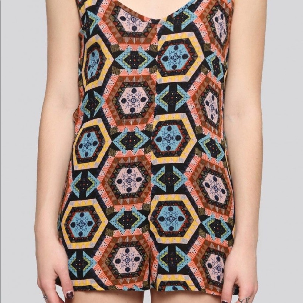 Jac Vanek Geometric Romper EUC size Large
